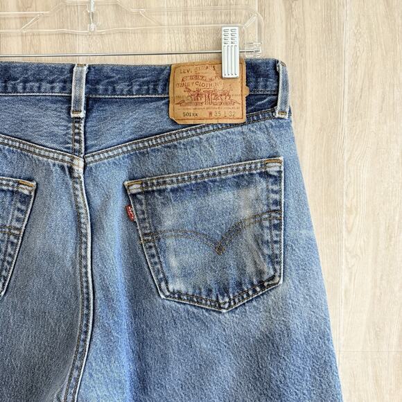 Vintage Levi’s 501xx Cut Off Jean Shorts Men’s 35 (Measures 32”) Made in USA - Picture 11 of 12